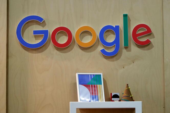 Le logo Google exposé lors du salon des jeunes entrepreneurs, à Paris, en 2018.