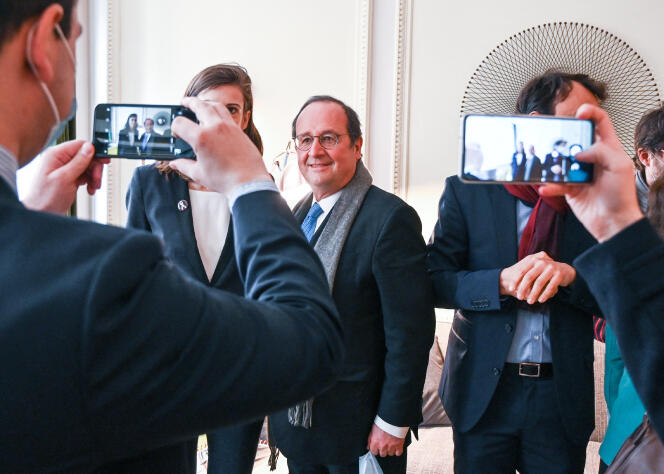 François Hollande, à Lyon, le 2 mars 2021.