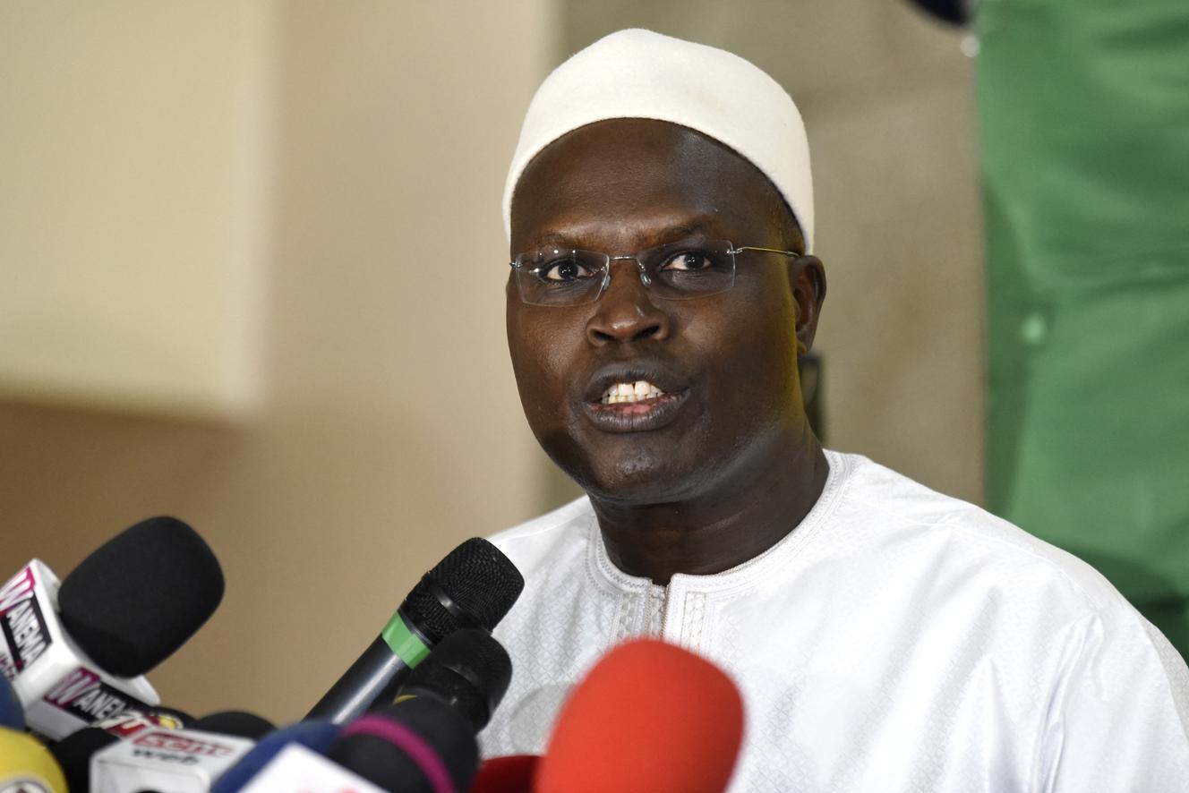 L’ex-maire de Dakar Khalifa Sall lors d’une conférence de presse, peu après sa libération, à Dakar, le 21 octobre 2019.
