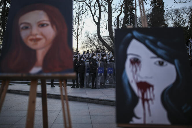 Manifestation pour dénoncer les violences contre les femmes, le 6 mars à Istanbul (Turquie).