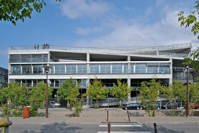 Ecole nationale supérieure d’architecture de Nantes, réalisée par Anne Lacaton et Jean-Philippe Vassal en 2009.