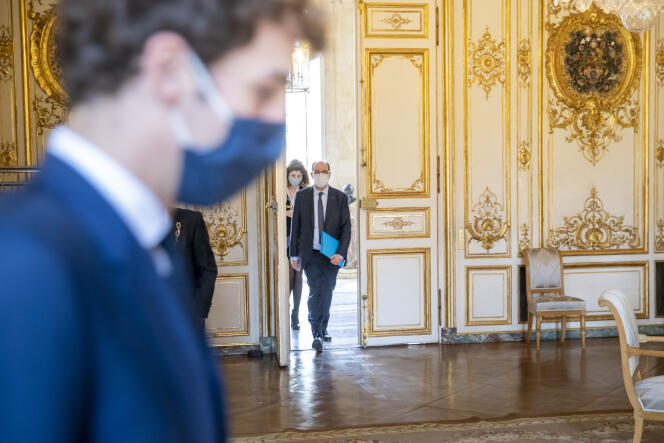 Jean Castex avant une réunion avec le comité de liaison parlementaire de l'Assemblée nationale, à l'Hôtel Matignon à Paris, le 17 mars.
