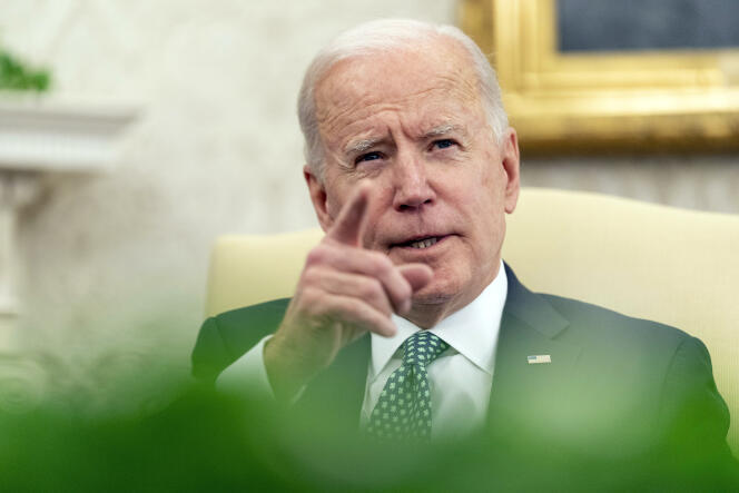 Le président américain, Joe Biden, lors d’une visioconférence avec le premier ministre irlandais, Micheal Martin, à la Maison Blanche, Washington, le 17 mars.