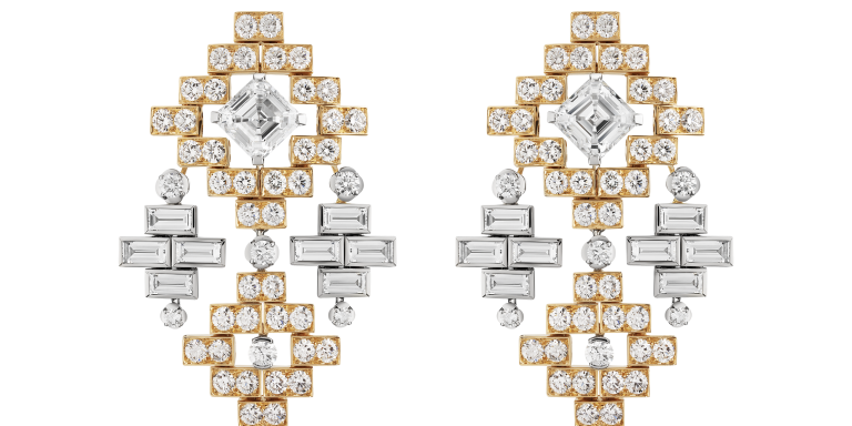 Boucles d'oreilles Eblouissante, en or rose, platine et diamants, Chanel.