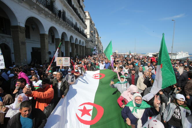 Manifestation antirégime à Alger, vendredi 26 mars 2021.
