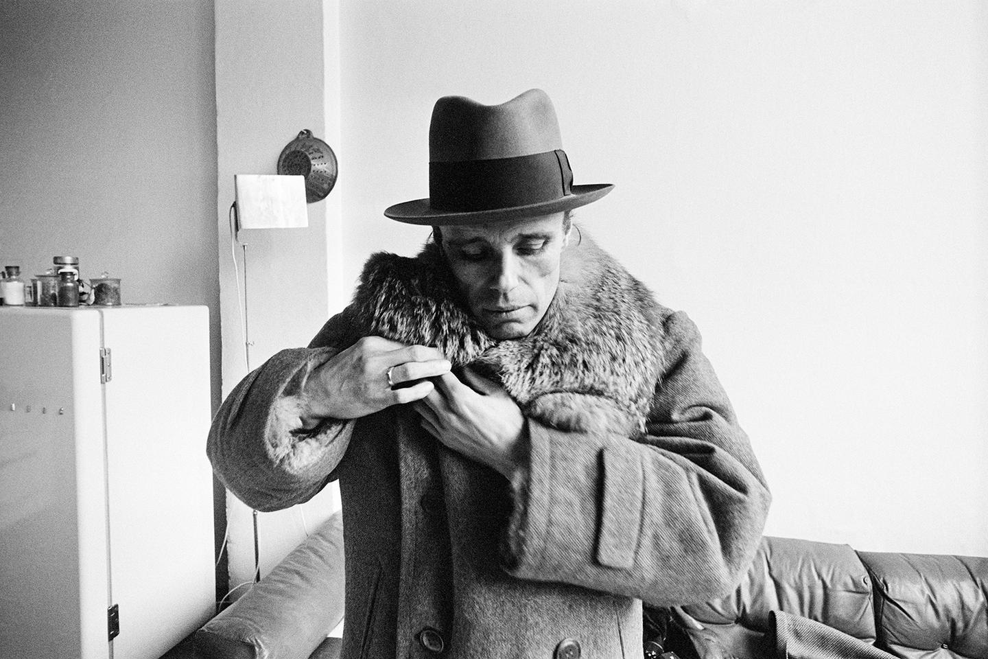 Joseph beuys, l’art en personne