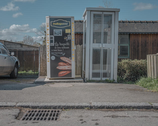 Un distributeur automatique de pain à Lillemer. Toutes les photos ont été prises en Ille-et-Vilaine, le 19 mars 2021.