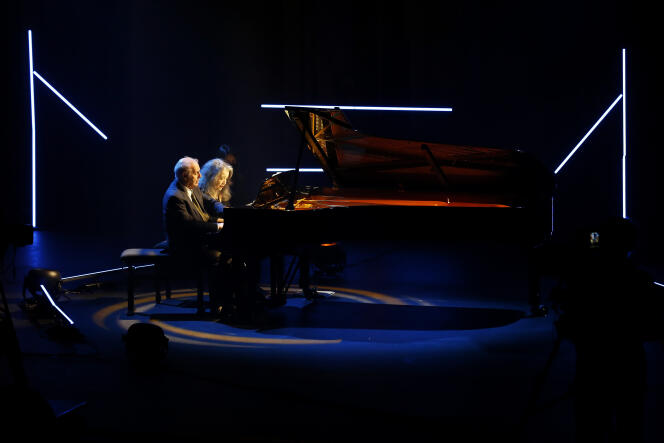Daniel Barenboim et Martha Argerich, le 6 avril 2021, lors du Festival de Pâques d’Aix-en-Provence (Bouches-du-Rhône).