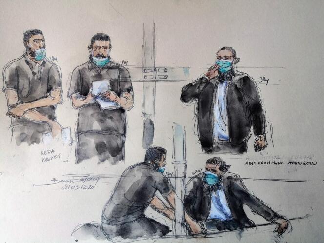 Croquis montrant les accusés Reda Kriket (2e à gauche et centre) et Abderrahmane Ameuroud (haut et bas à droite), à leur procès, à Paris, le 8 mars.