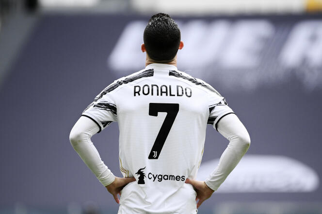 Cristiano Ronaldo durante una partita della sua squadra all'Allianz Stadium di Torino l'11 aprile 2021