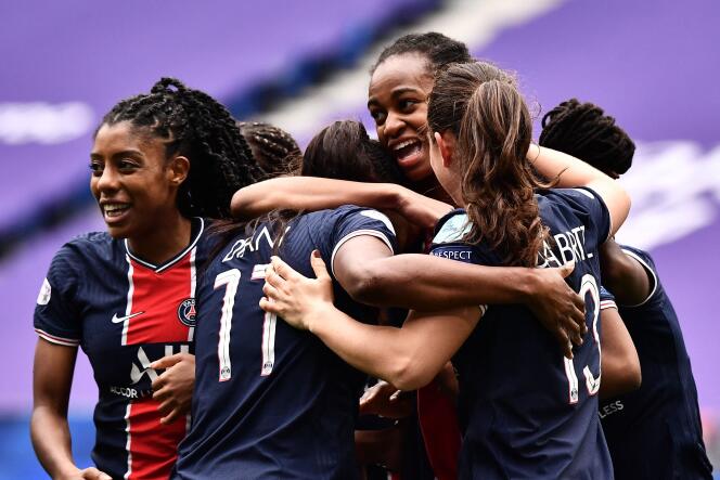Les Parisiennes ont éliminé les Lyonnaises, vainqueures de la Ligue des champions féminine depuis cinq ans.