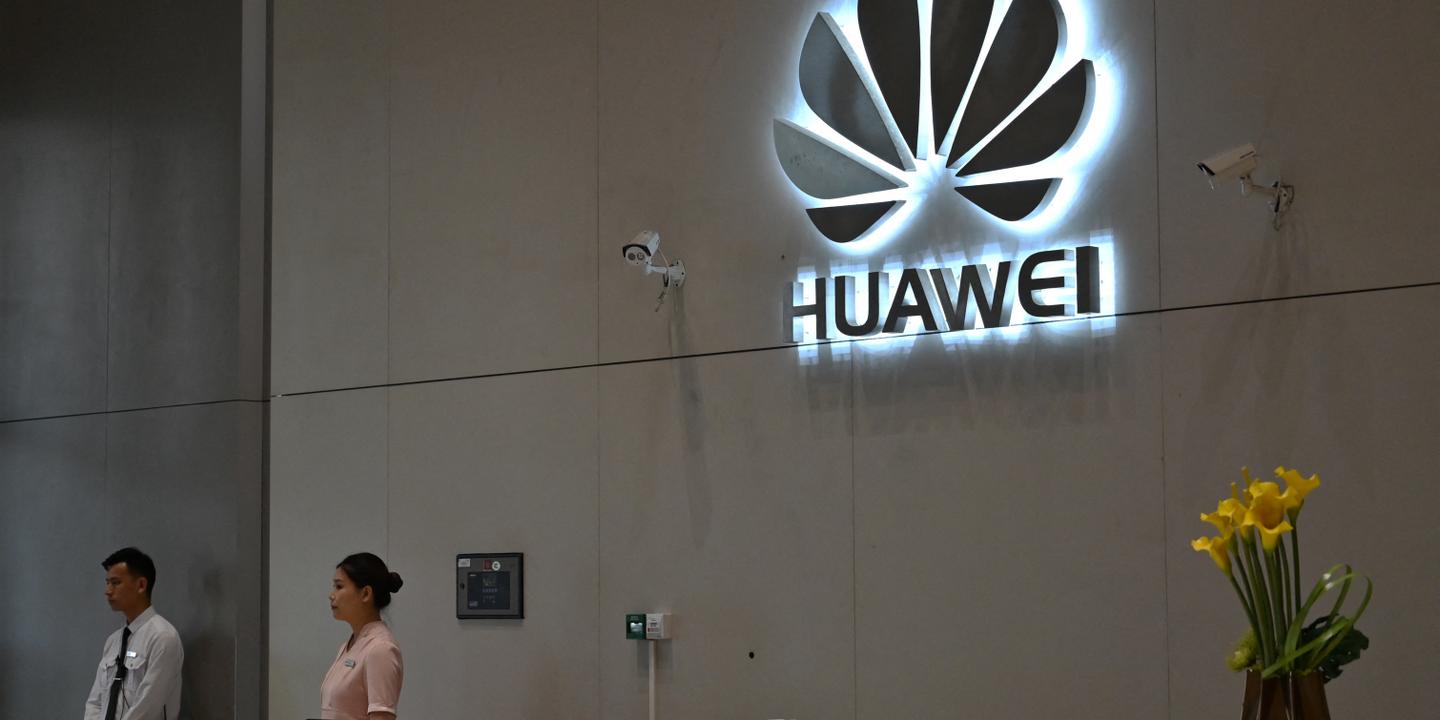 https www archyde com huawei accused of spying in the netherlands