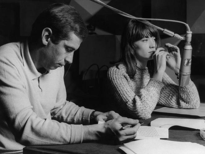 Françoise Hardy con il regista Roger Vadim mentre registrano il suo album, a Stoccolma, il 25 aprile 1963.
