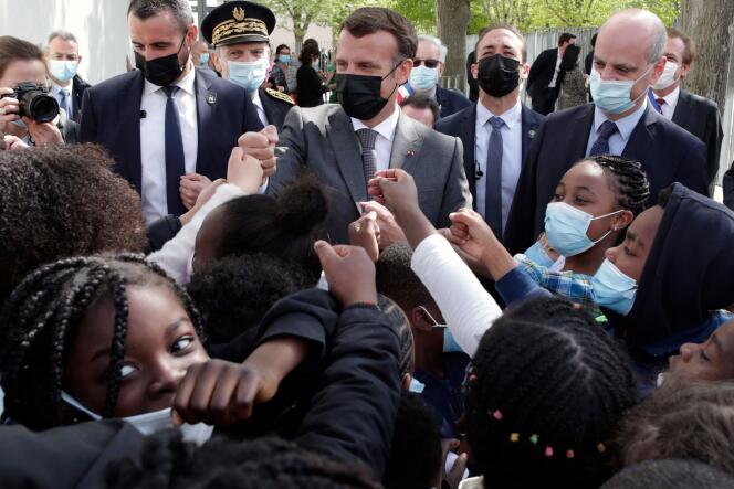 "19 heures c'est un peu tôt":Emmanuel Macron évoque un déclage du couvre-feu D3ab81a_5675302-01-06