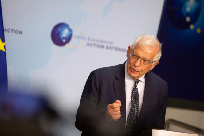 Le haut représentant de la politique étrangère de l’Union européenne, Josep Borrell,  lors d’une conférence de presse à Bruxelles, en Belgique, le 26 avril.