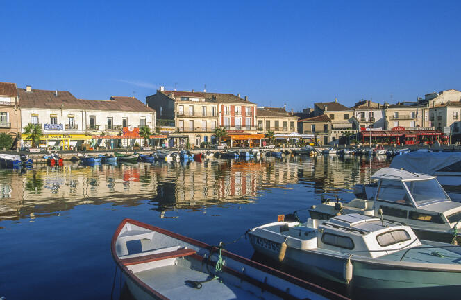 Ville de Mèze (Occitanie), parmi les petites et moyennes villes qui enregistrent les plus fortes progressions de recherches de logement à acheter.
