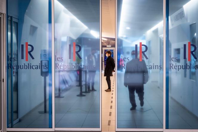Au siège du parti Les Républicains à Paris,  le 4 mai.