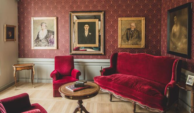 La plupart des meubles du musée « Villa du temps retrouvé », à Cabourg (Calvados), ont été prêtés par le Mobilier national.