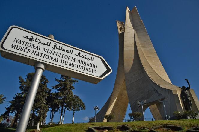 Le Mémorial du Martyr, sur les hauteurs d’Alger.