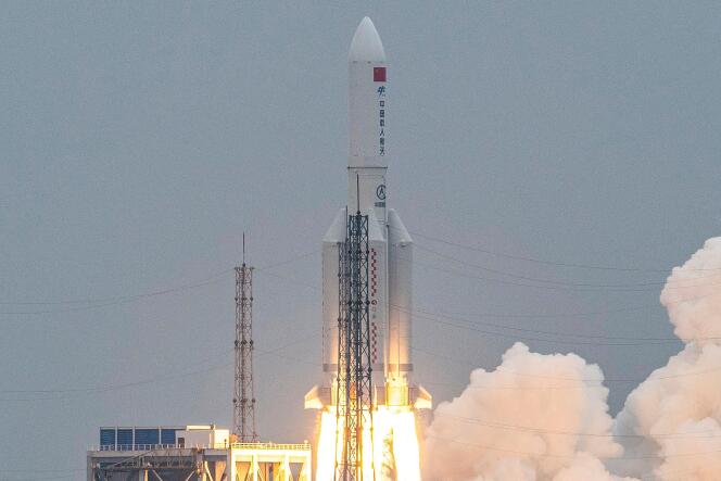 La fusée Longue-Marche 5B lancée le 29 avril du centre spatial de Wenchang, dans le sud de la Chine.