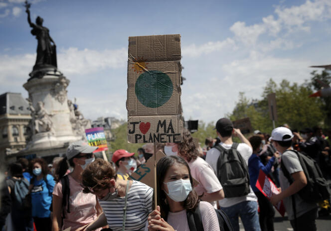 Marche pour le climat à Paris, le 9 mai 2021.