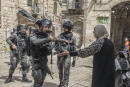 Jérusalem, Israël, le 10 mai 2021 De violents accrochages opposant les manifestants palestiniens et la police israélienne ont à nouveau eut lieu et on fait environ 300 blessés en grande partie en matinée sur l'esplanade des mosquées. Photo Laurent Van der Stockt pour Le Monde 