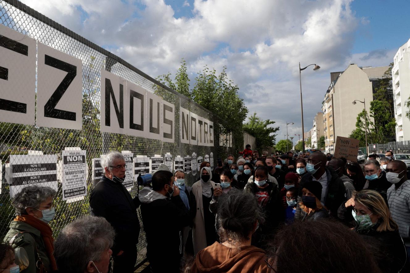 Manifestation de riverains dans les jardins d’Eole, le 19 mai.