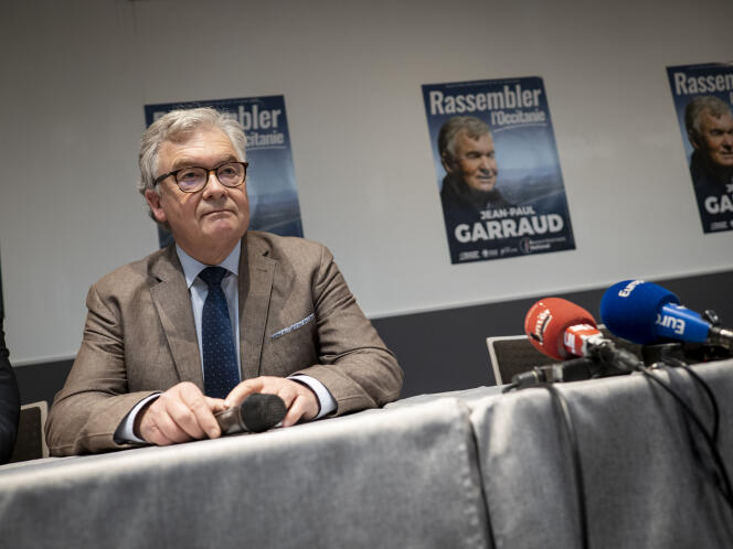 Le candidat  du Rassemblement national (RN) aux élections régionales en Occitanie, Jean-Paul Garraud, à Nîmes, le 20 mai.