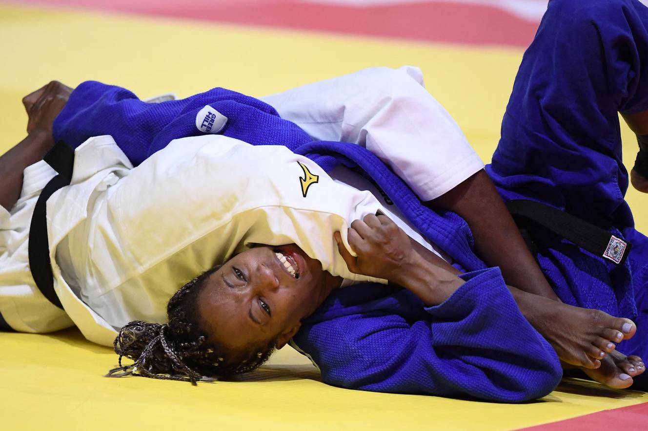 La judoka française Clarisse Agbegnenou sacrée championne du monde pour