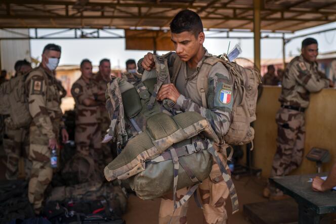 Des soldats français de la force « Barkhane », à Gao, au Mali.
