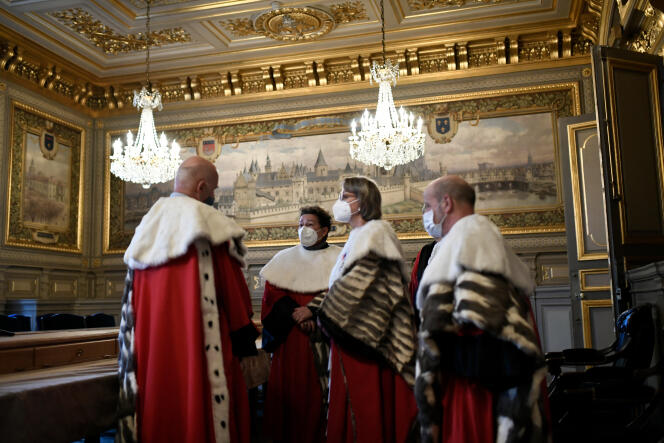 Des magistrats de la Cour de cassation avant une séance solennelle de rentrée judiciaire, le 11 janvier 2021, à Paris.
