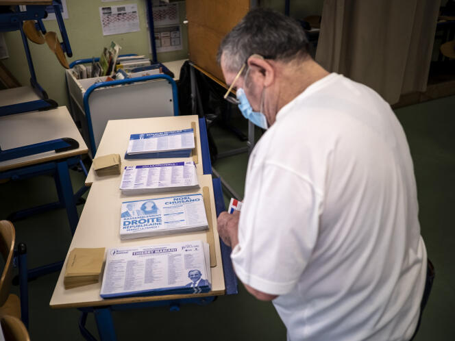 Un bureau de vote à Marseille (PACA), le 20 juin 2021.