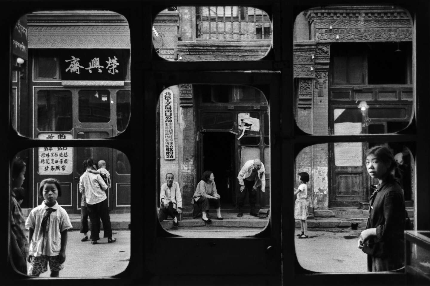 马克 • 吕布镜头下的中国 | 影响一代中国纪实摄影的马格南大师 - 知乎