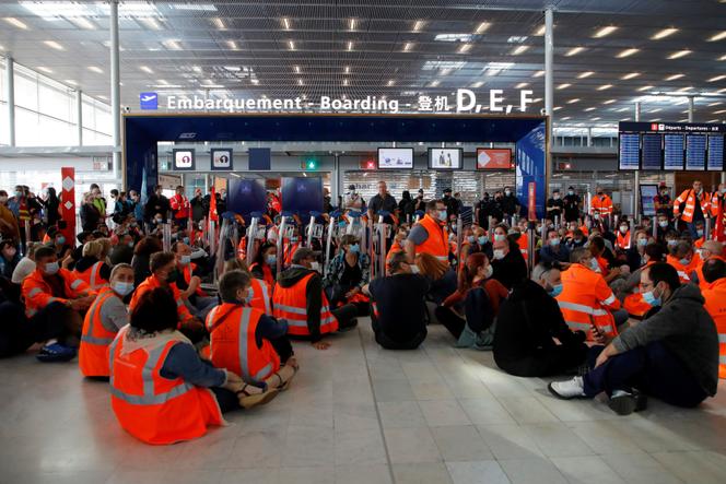 Les trois syndicats représentatifs de Groupe ADP ont déposé des préavis de grève pour vendredi et samedi.