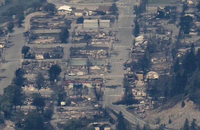 Vista aérea de Lytton, Columbia Británica, 1 de julio de 2021.