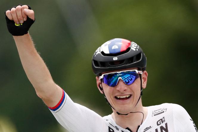 Tour De France Mohoric S Impose Dans L Etape La Plus Longue Van Der Poel Garde Le Maillot Jaune