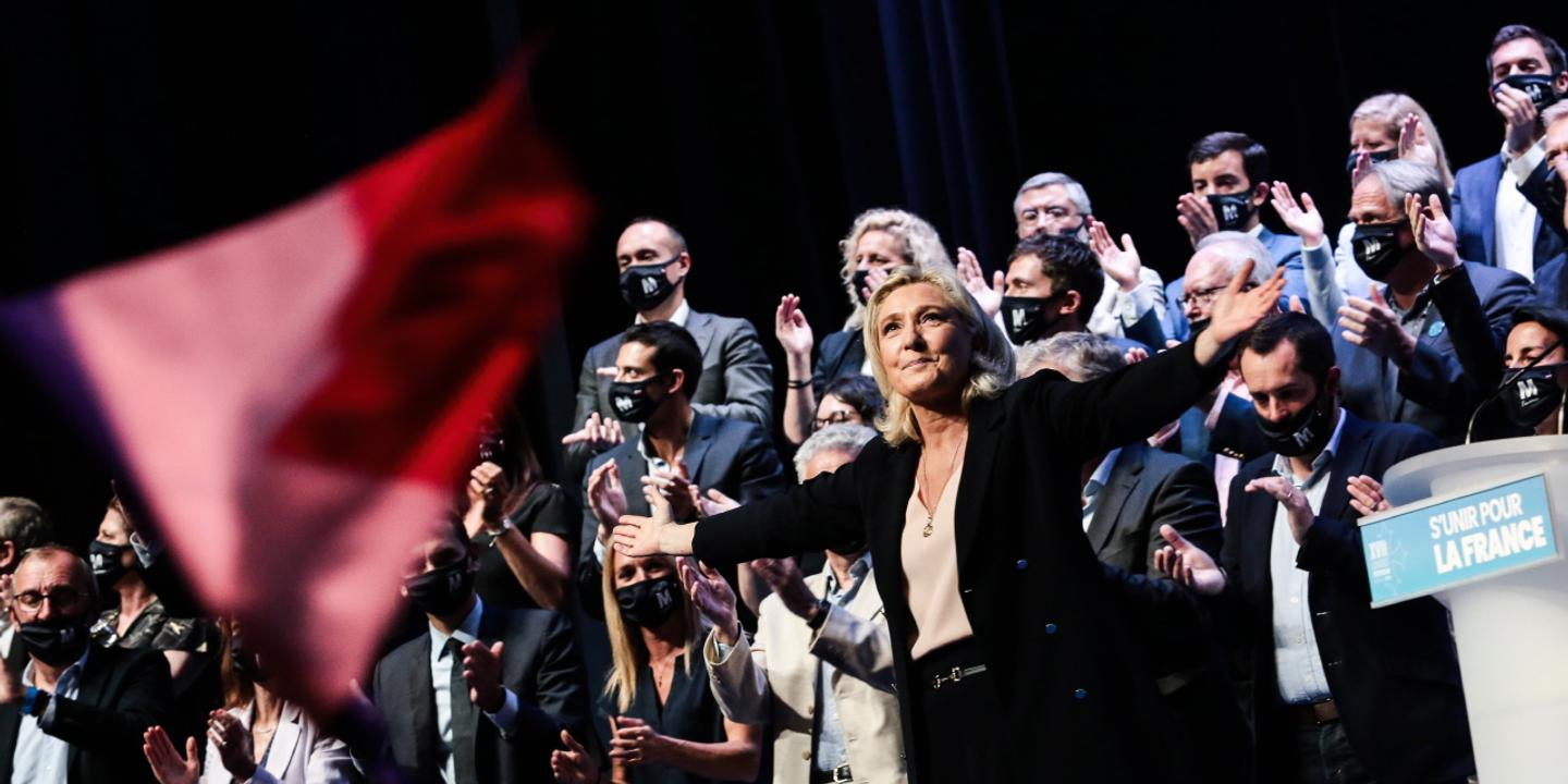 A Perpignan, au congrès du RN, Marine Le Pen verrouille le parti avant la présidentielle
