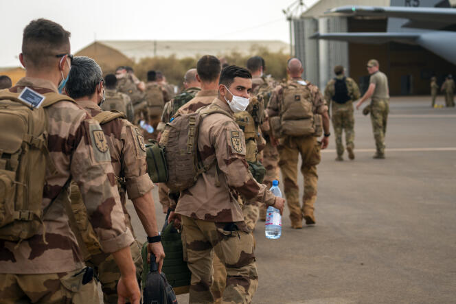 Des membres de l’opération « Barkhane » au Sahel, à Gao, au Mali, le 9 juin 2021.