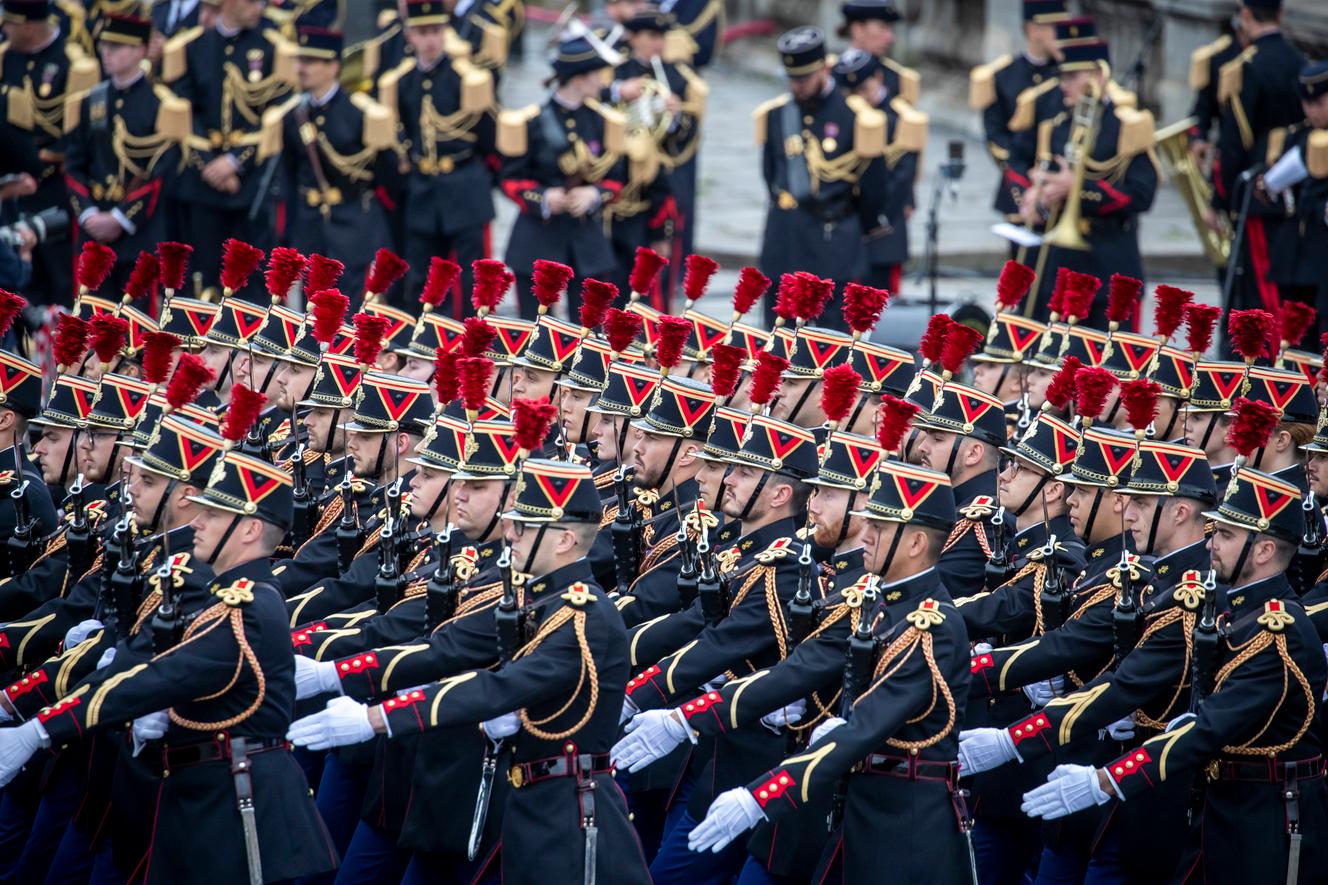 La France renoue avec le défilé militaire du 14Juillet