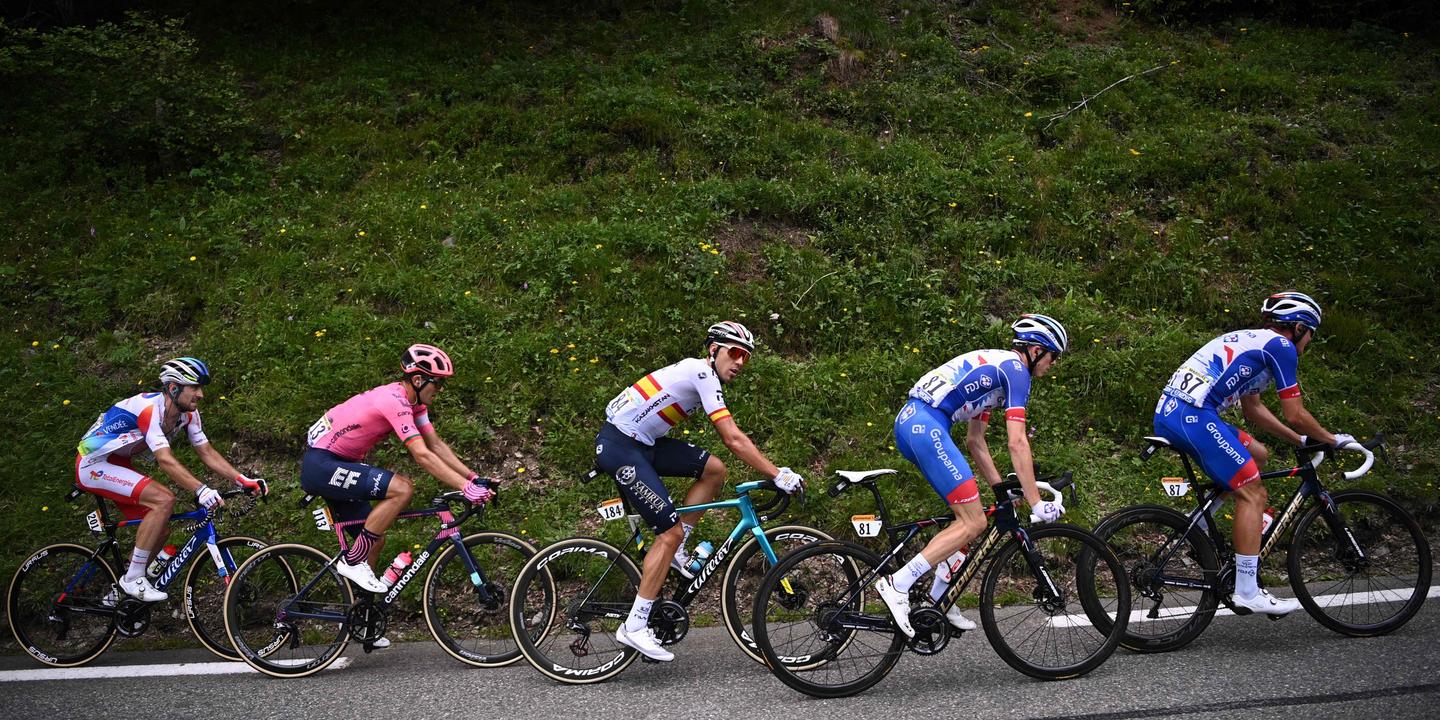 Tour de France 2021 : David Gaudu s'envole en tête dans la descente du Tourmalet, suivez l'étape en direct - Le Monde