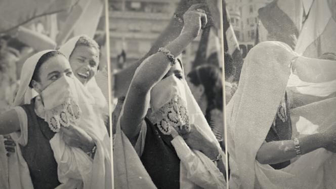 Em 18 de maio de 1958, em Argel, mulheres muçulmanas tiram os véus diante de uma multidão que aplaude.