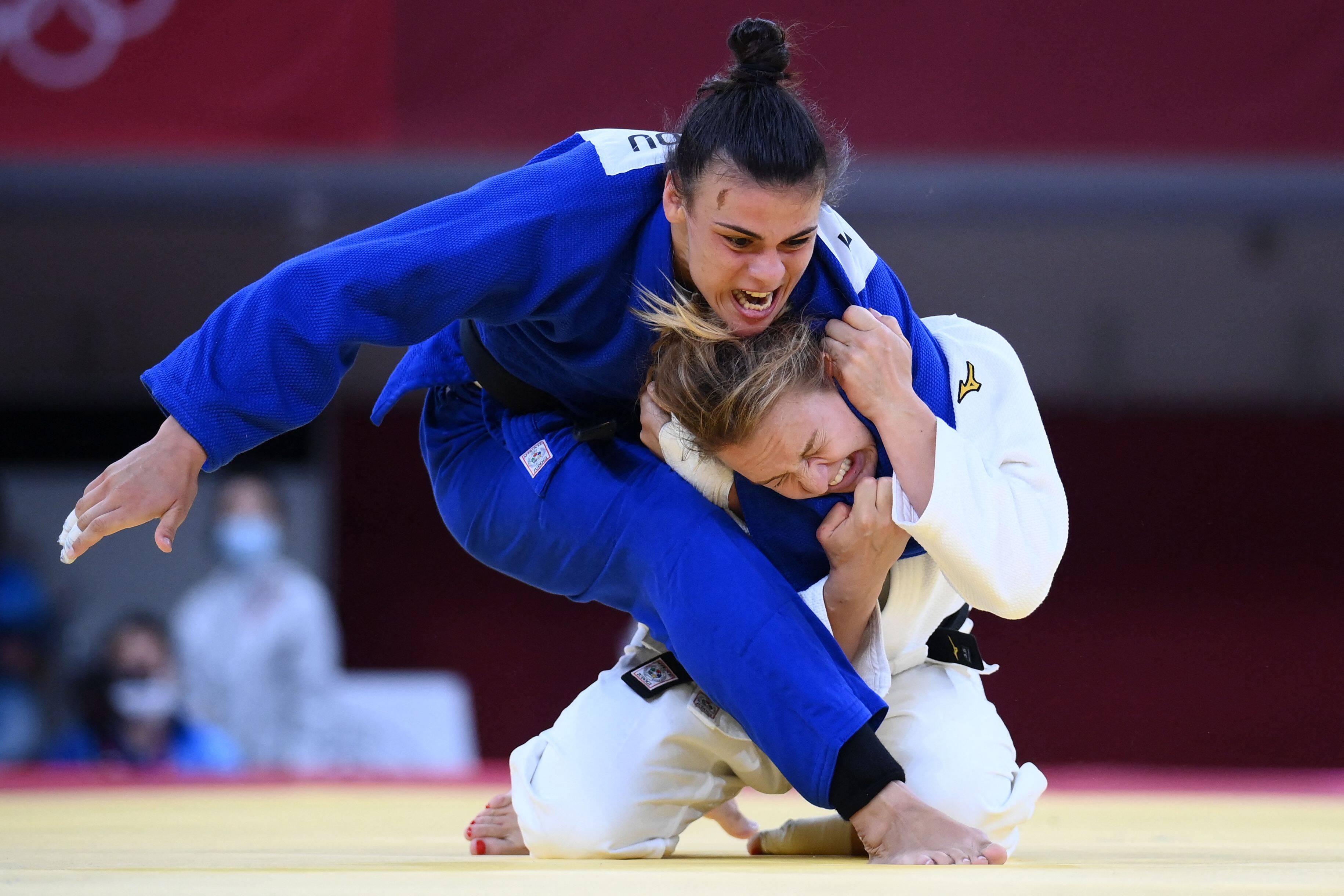 JO de Tokyo 2021 : troisième médaille d'or pour la France, Simone Biles se  retire du concours individuel de jeudi