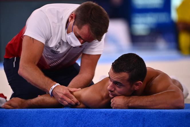 Le gymnaste Samir Aït Saïd avant la finale des anneaux masculins de gymnastique artistique des Jeux olympiques de Tokyo, le 2 août 2021.
