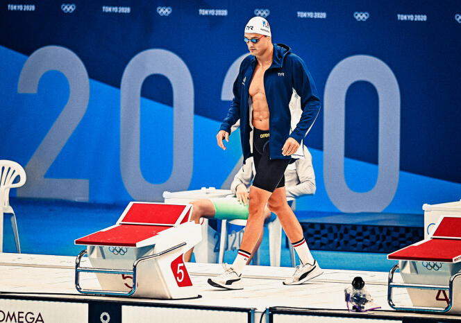 Le nageur Florent Manaudou, le 1er août, peu avant le départ de la finale du 50 m nage libre des JO de Tokyo.