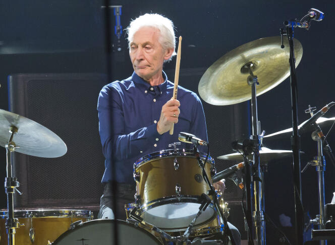 Rolling Stones drummer Charlie Watts performs at La Défense Arena in Nanterre on October 22, 2017.