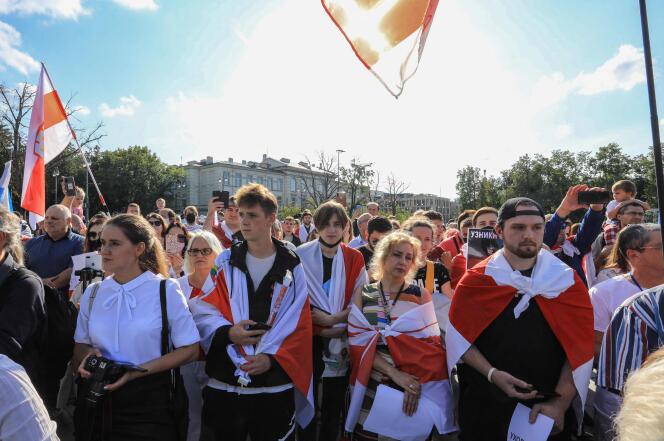 Demonstration by Belarusian opponents in Vilnius, 9 August.
