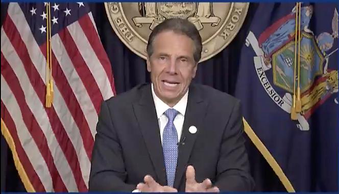 De gouverneur van New York, Andrew Cuomo, op een persconferentie op 10 augustus.