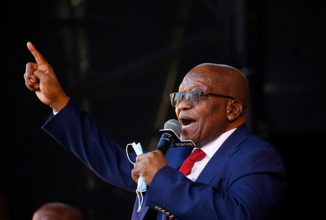 L’ancien président sud-africain, Jacob Zuma, accusé de corruption, à Pietermaritzburg, en Afrique du Sud, le 26 mai 2021.