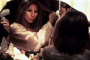 Barbra Streisand  dans « The Mirror Has Two Faces » (1996).