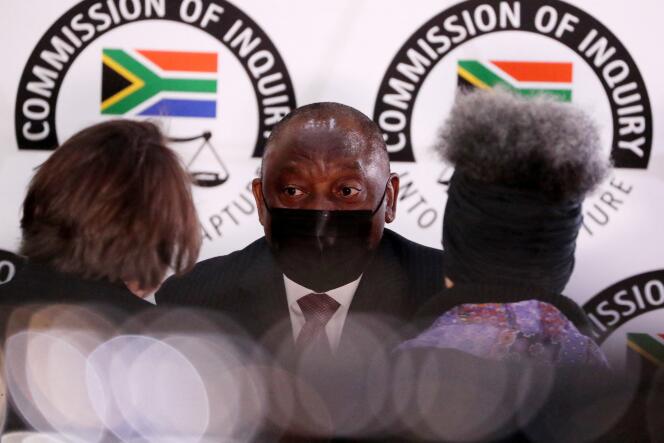 Le président sud-africain, Cyril Ramaphosa, témoigne devant la commission d’enquête sur la « capture d’Etat », à Johannesburg, le 11 août 2021.